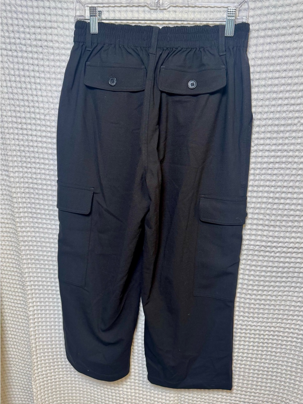 Liverpool LA Black Cargo Crop Pants NWT 6 Petite, Brenda Hi-Rise - Picture 2 of 4